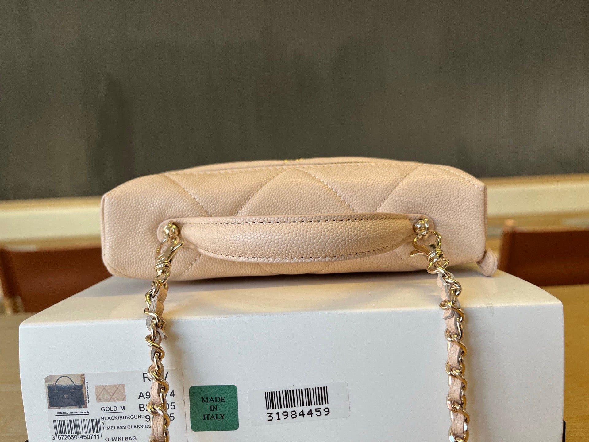 CHANEL