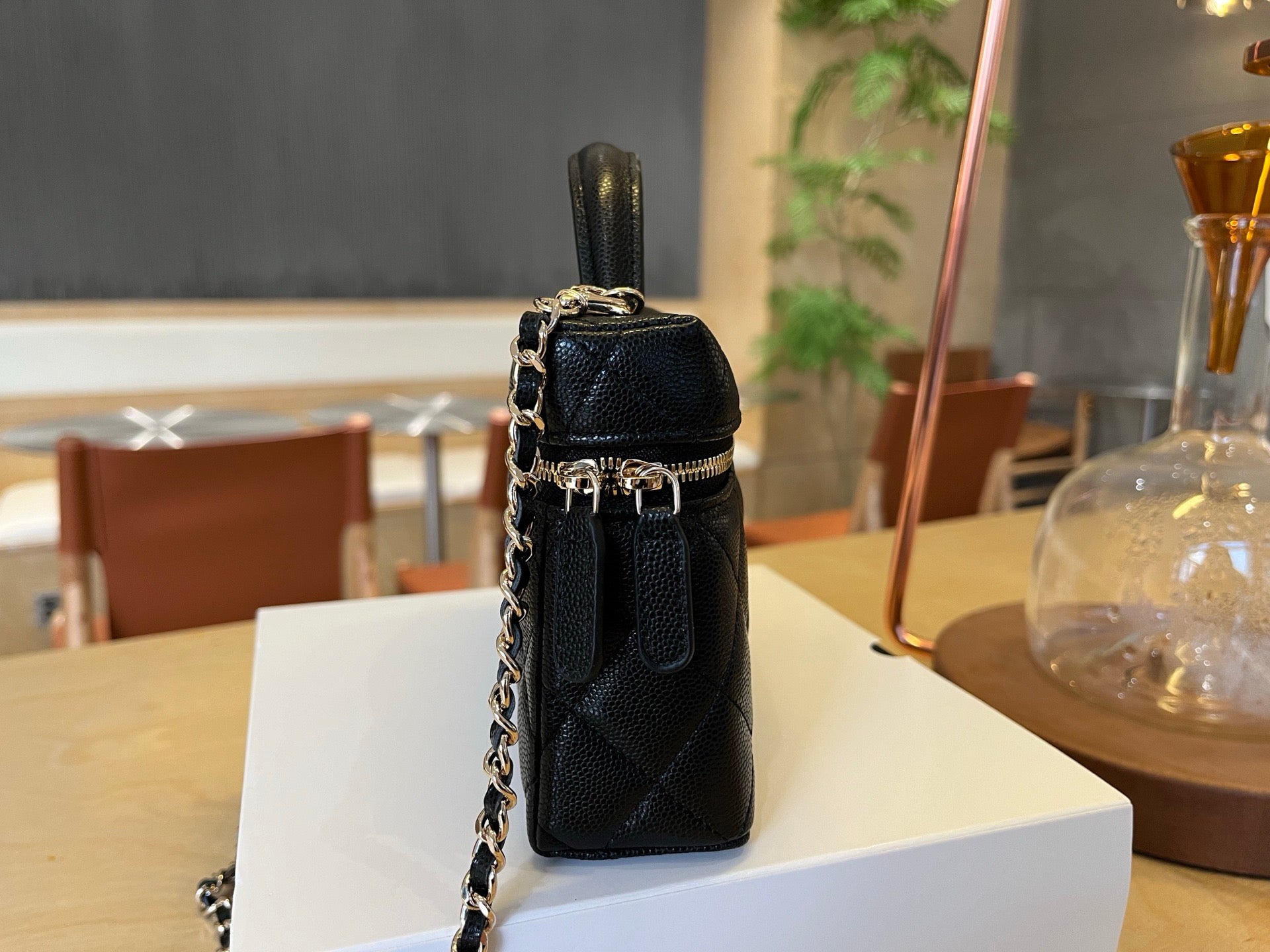 CHANEL