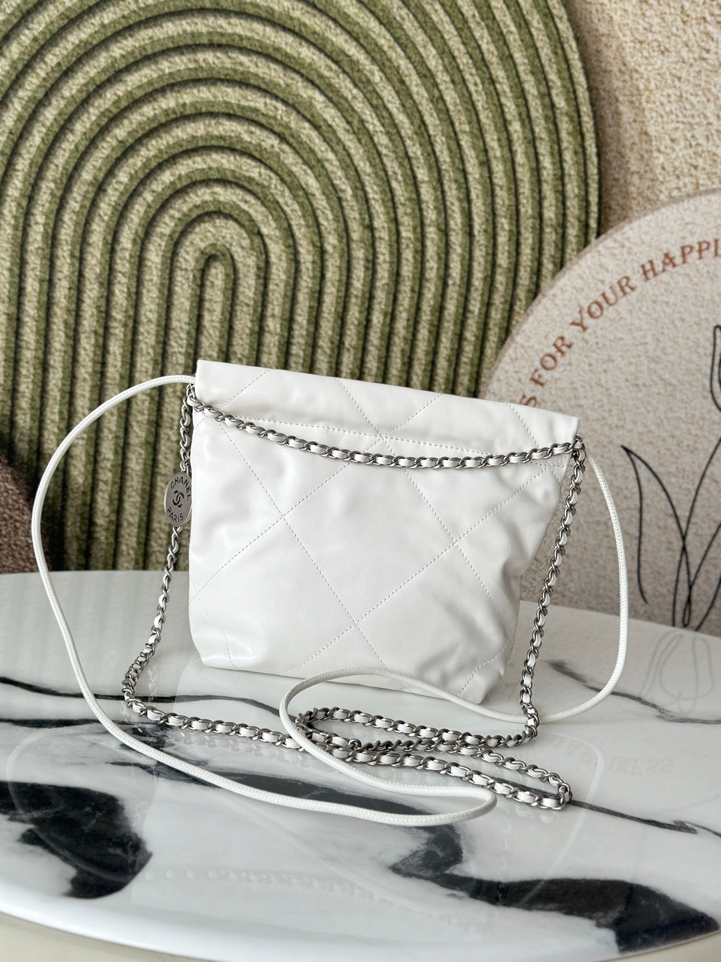CHANEL MINI WHITE 22