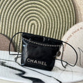 CHANEL MINI BLACK 22