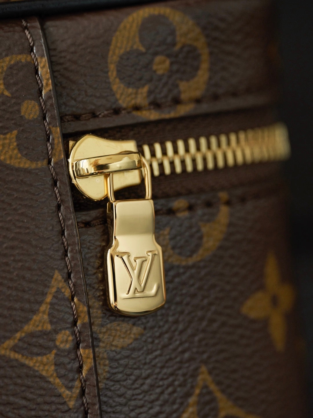LV VANITY PM