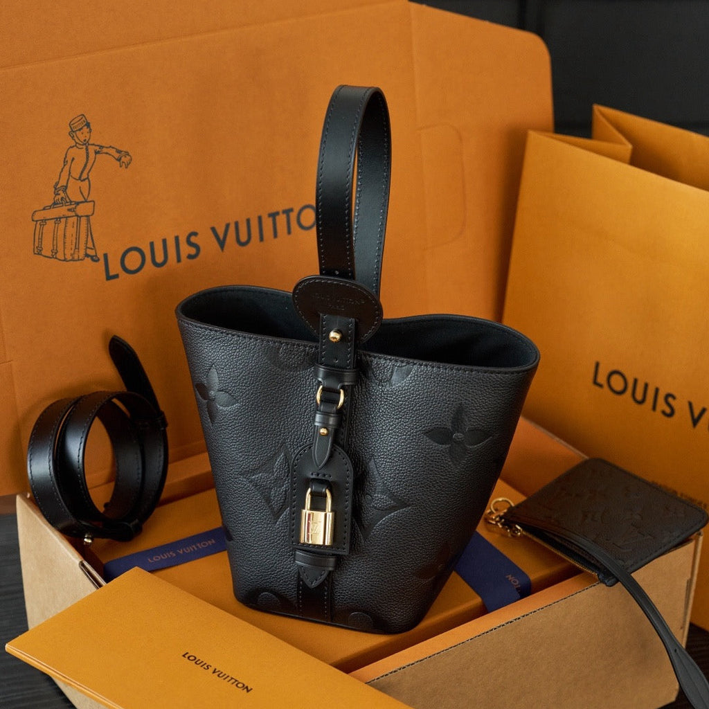 LV BB BUCKET BAG