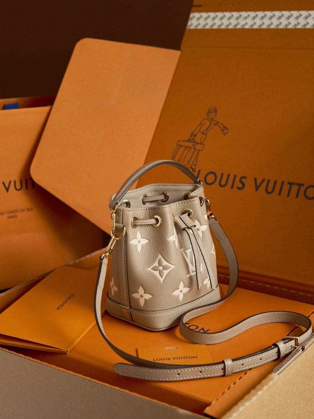 LV NANO NOÈ MONOGRAM