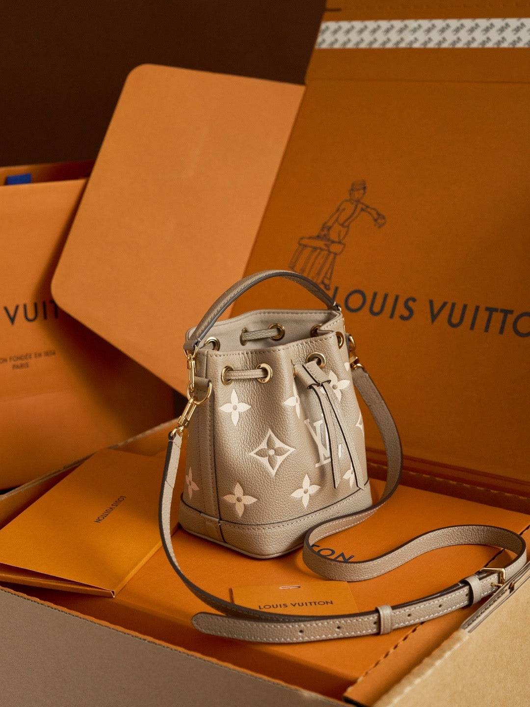 LV NANO NOÈ MONOGRAM