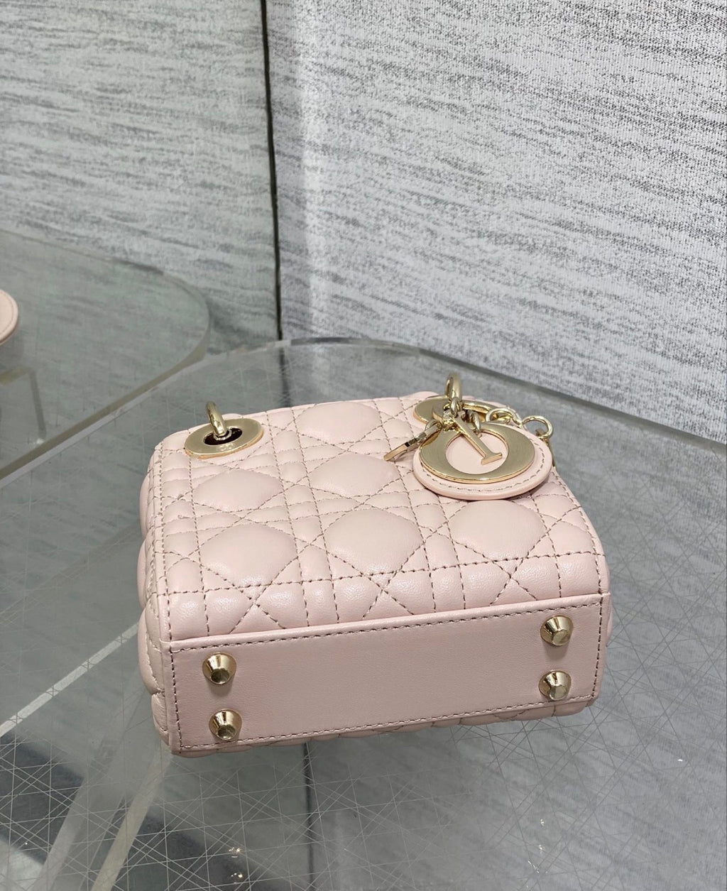 LADY DIOR MICRO POWDER PINK