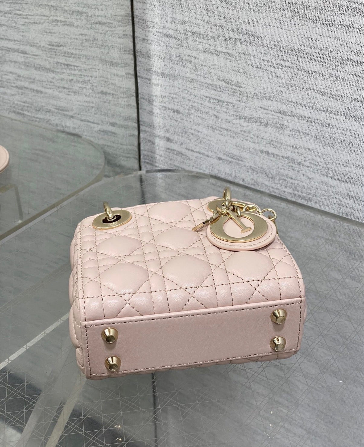 LADY DIOR MICRO POWDER PINK