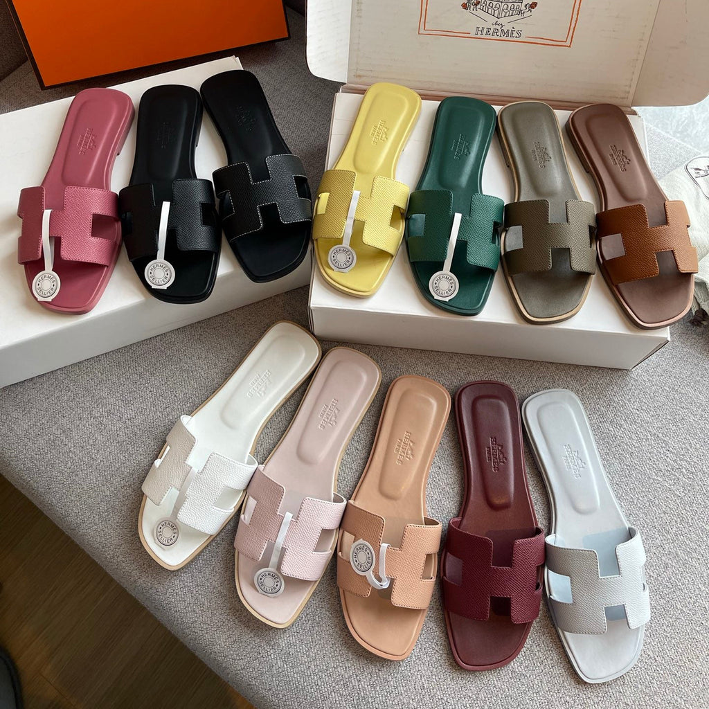 HERMES ORAN SANDAL ДАМСКИ ЧЕХЛИ