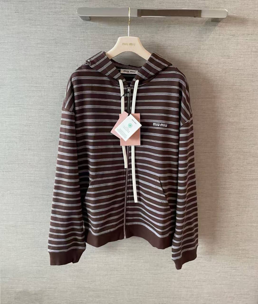 MIU MIU OVERSIZED ГОРНИЦА