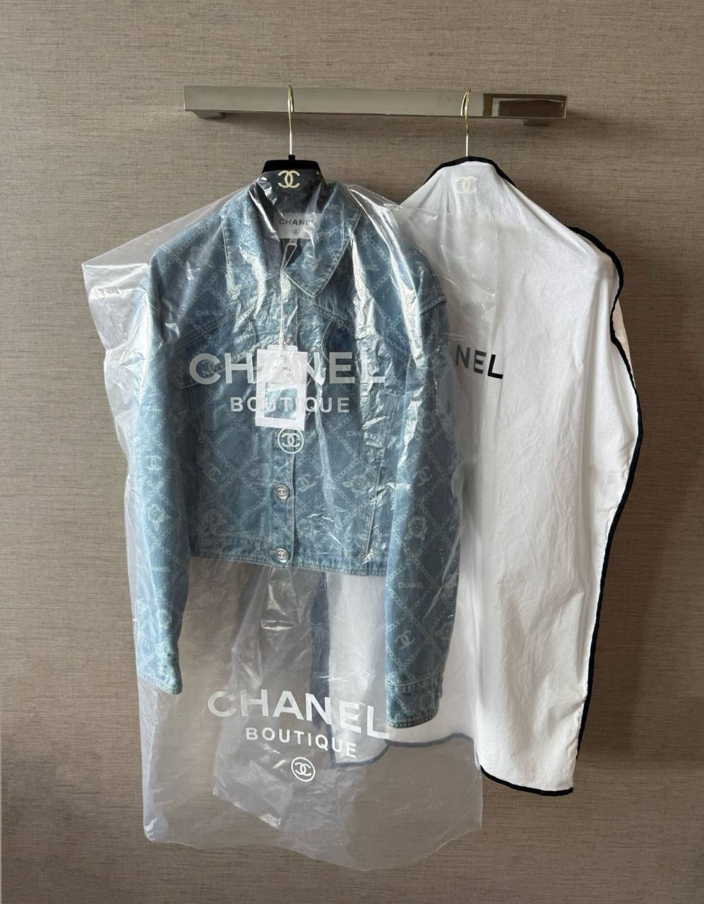 CHANEL ДЪНКОВО ЯКЕ