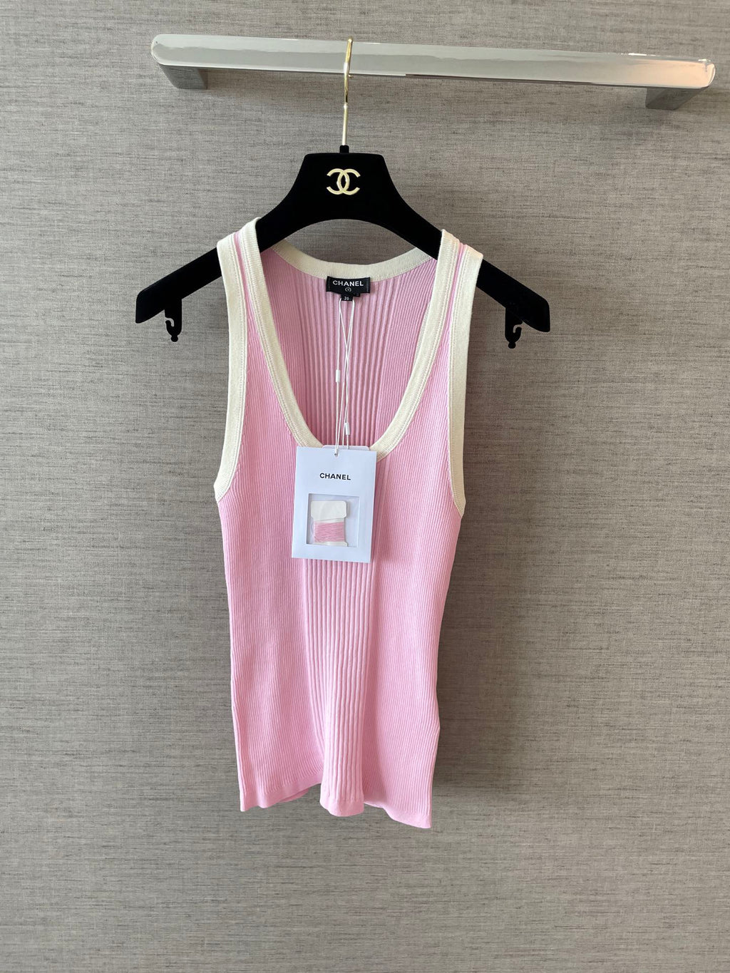 CHANEL ПОТНИК