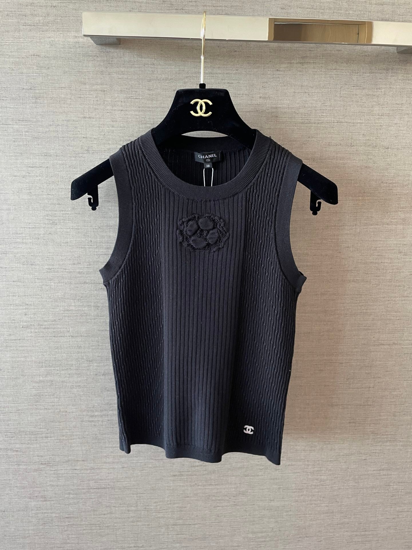CHANEL ПОТНИК