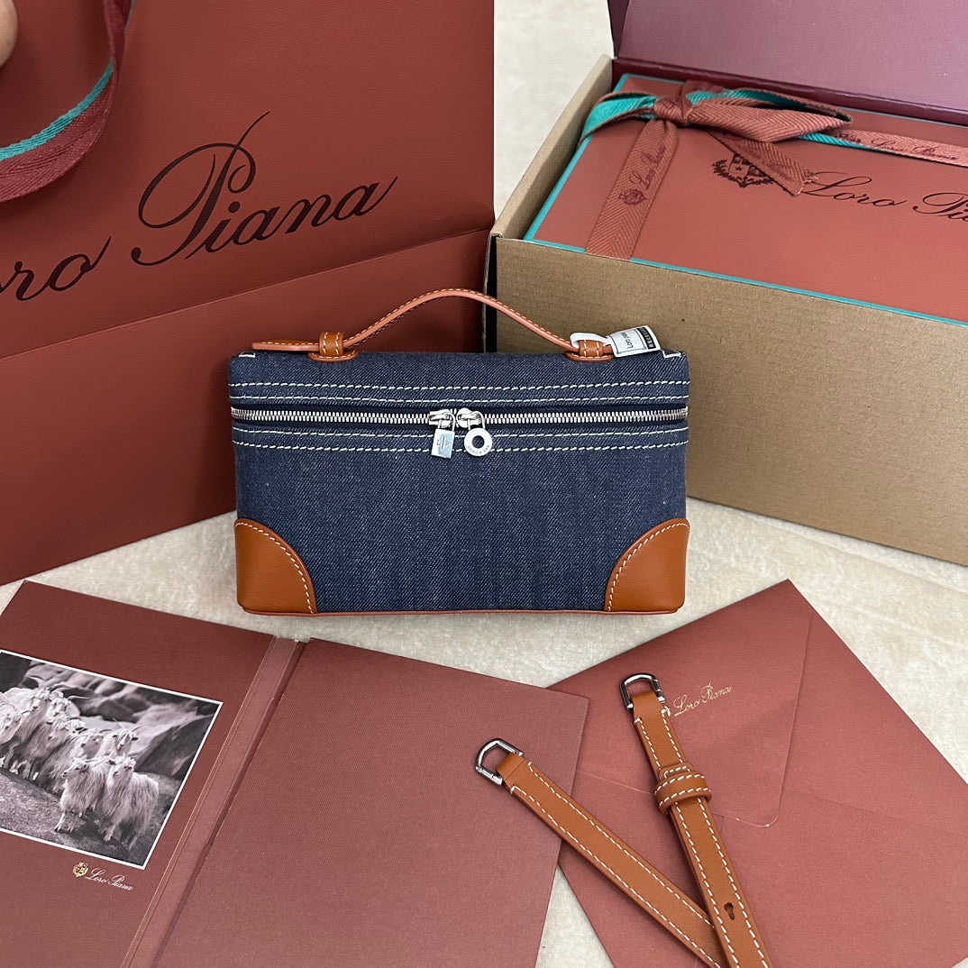 LORO PIANA 19