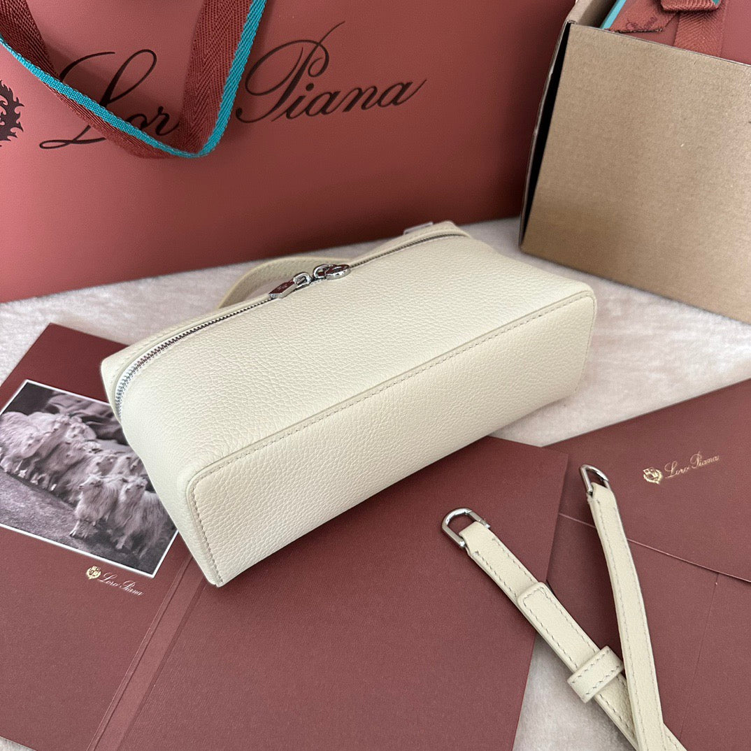 LORO PIANA SILVER L19