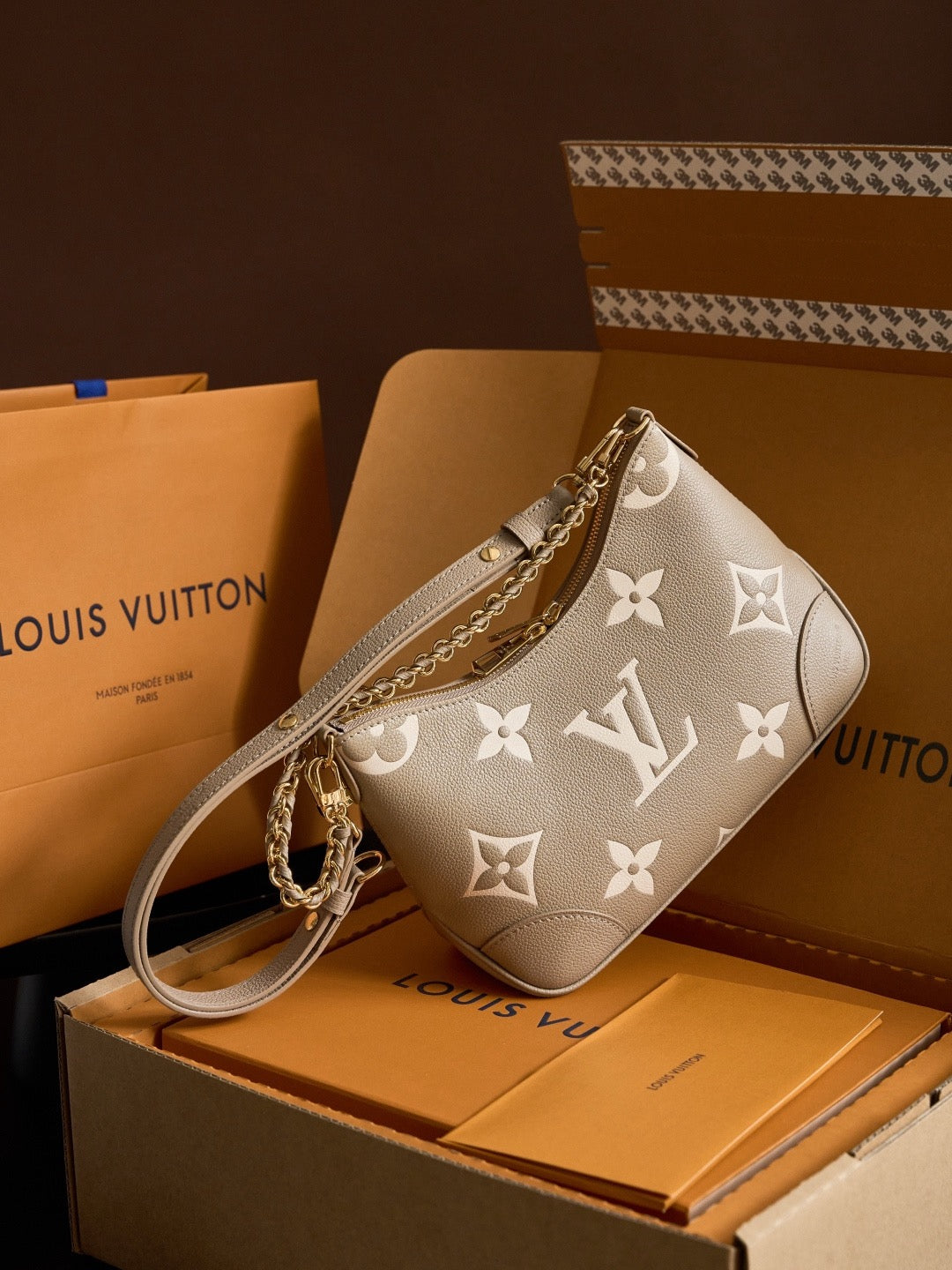 LOUIS VUITTON BOULOGNE NAPPA LEATHER