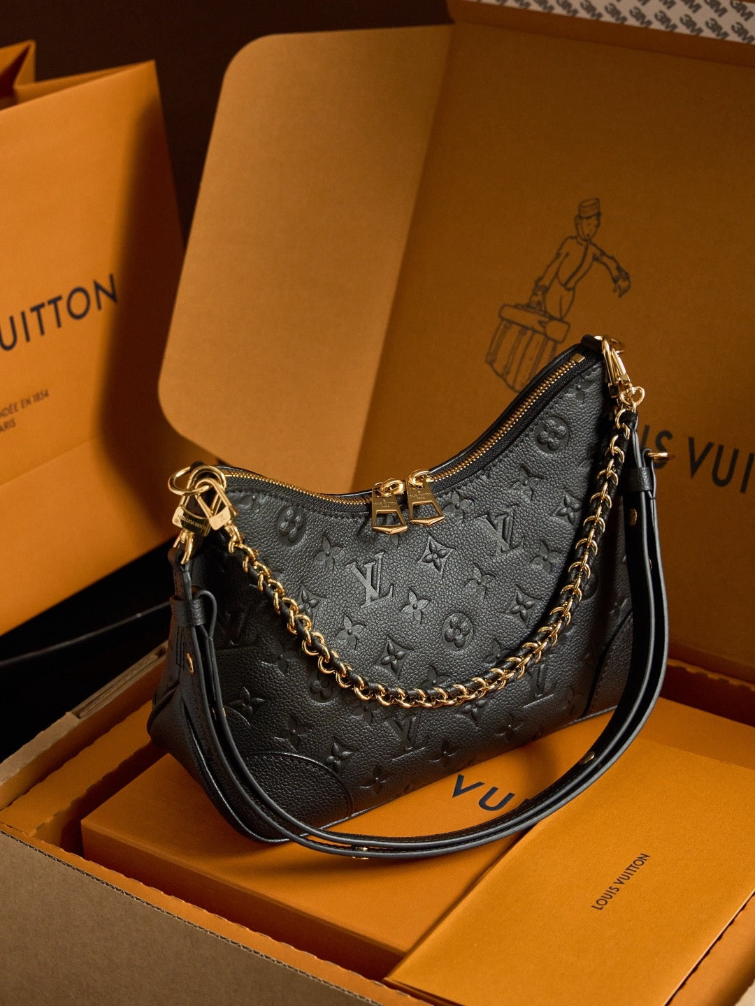 LOUIS VUITTON BOULOGNE NAPPA LEATHER