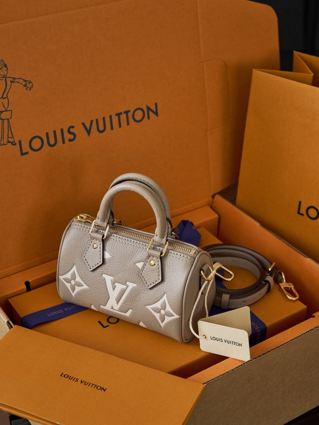 LOUIS VUITTON