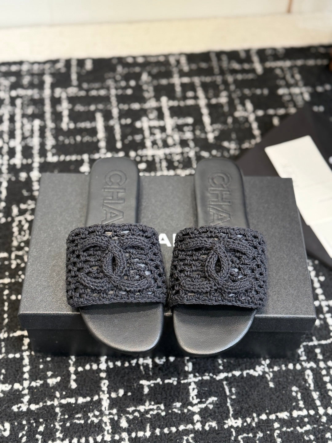 CHANEL ЧЕХЛИ
