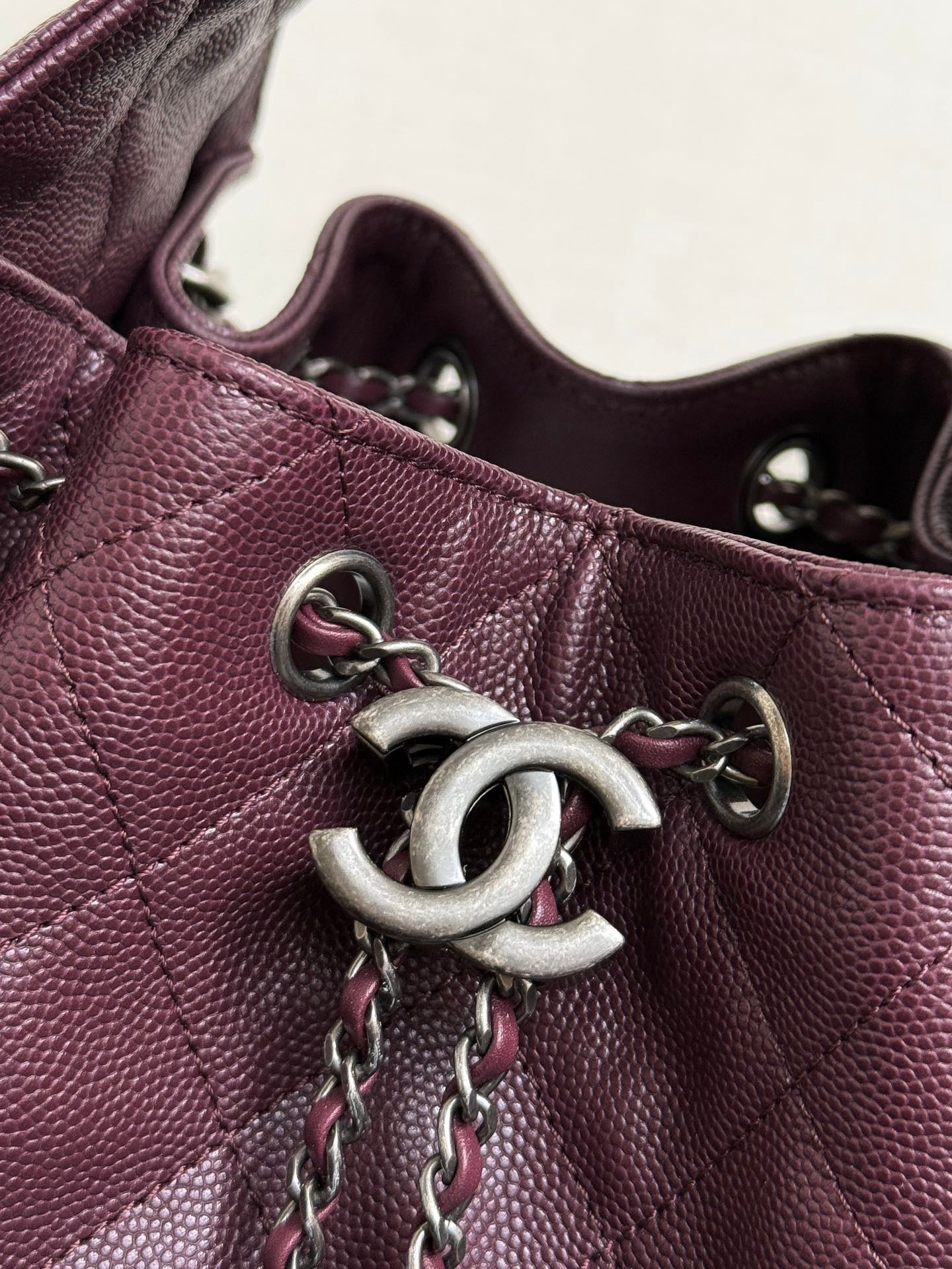 CHANEL HOBO MEDIUM