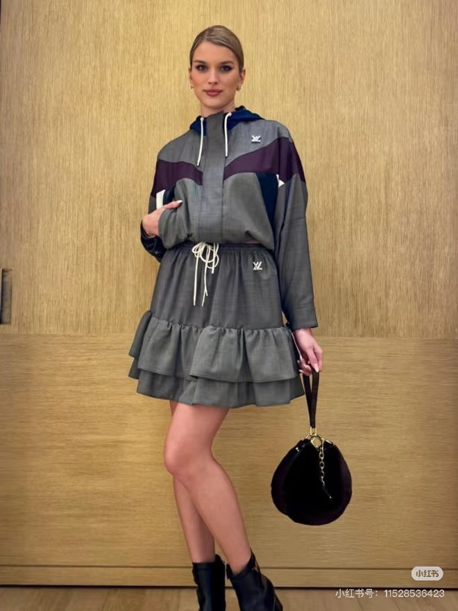 LOUIS VUITTON КОМПЛЕКТ