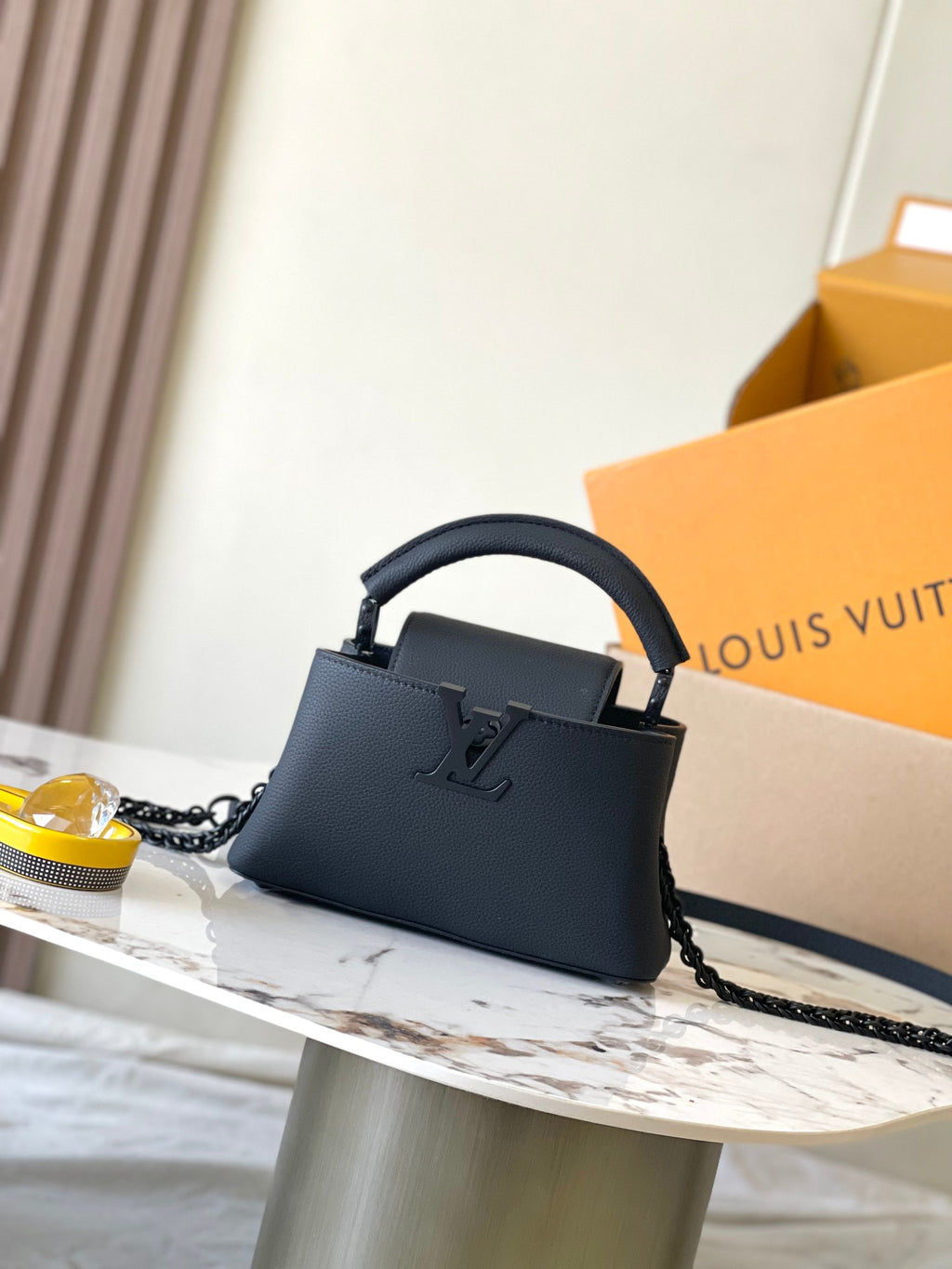 LOUIS VUITTON MINI