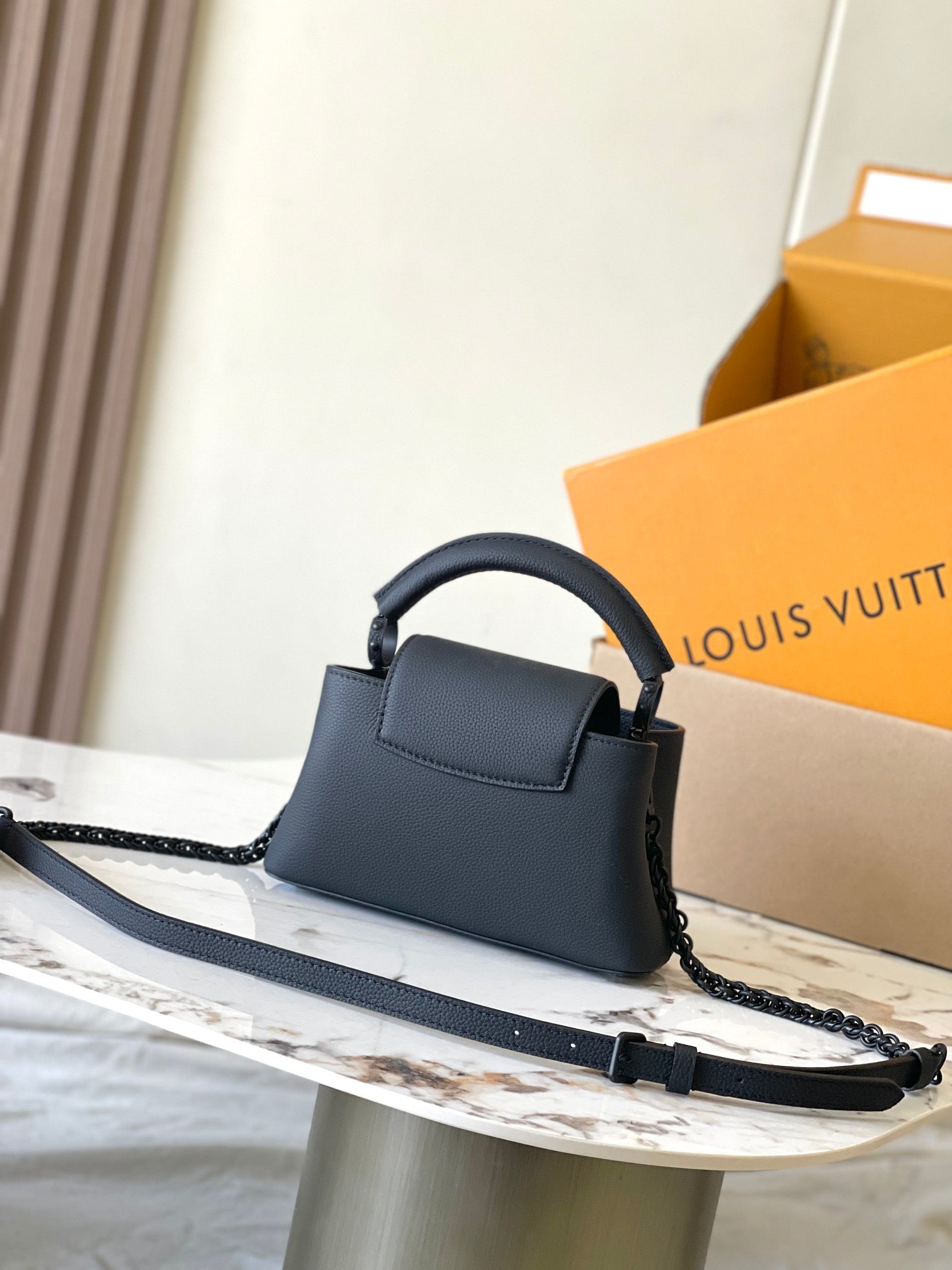 LOUIS VUITTON MINI