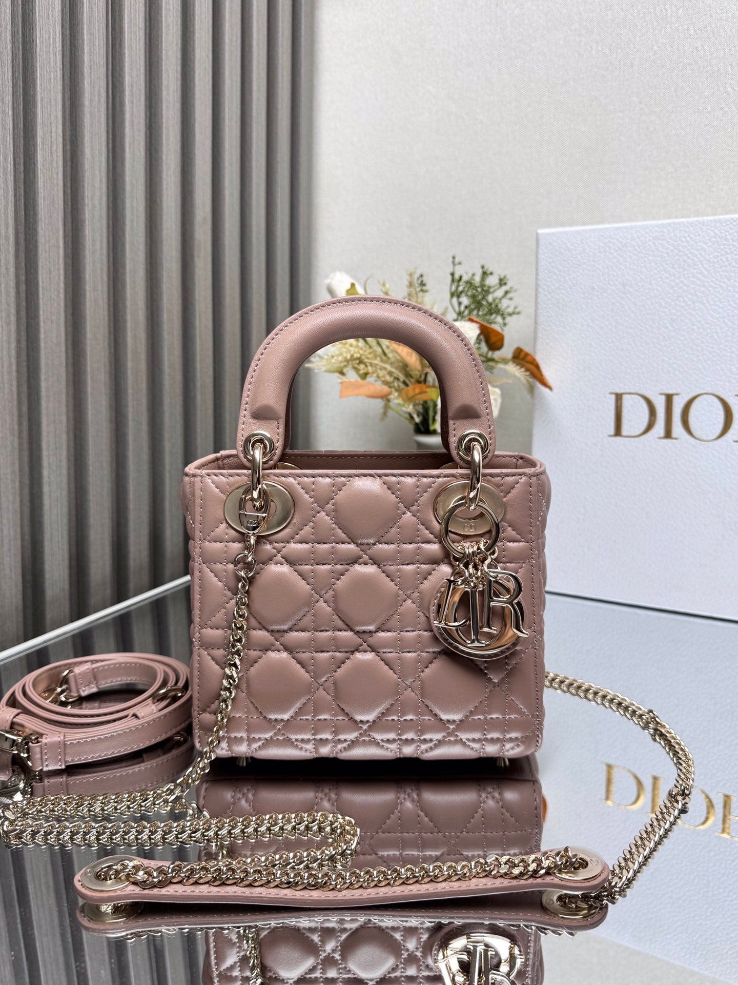 DIOR 17x15x7 cm | 14 цвята