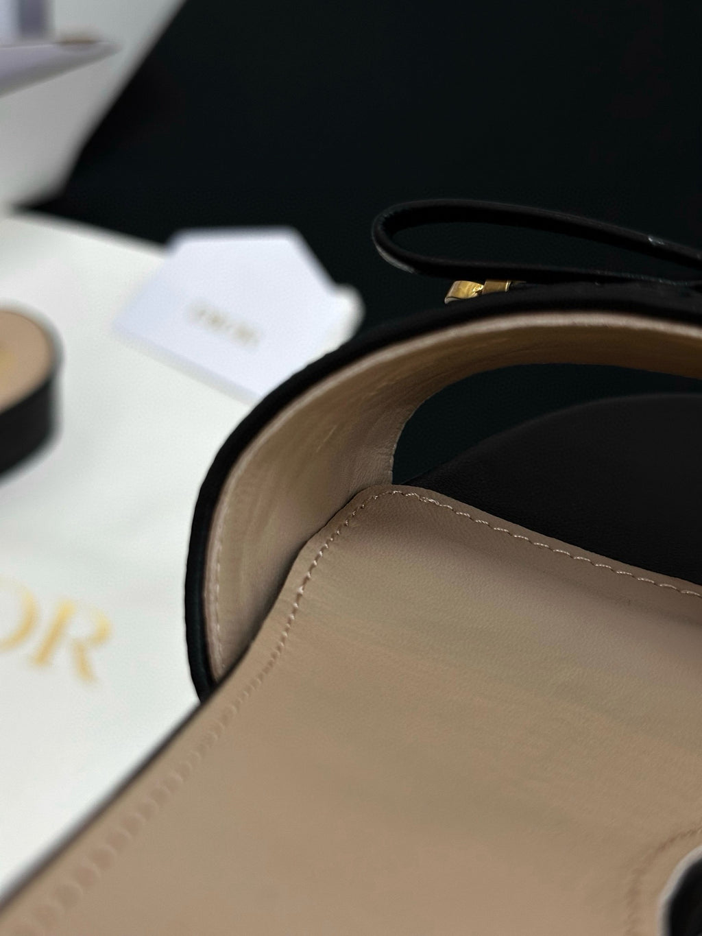 DIOR Чехли