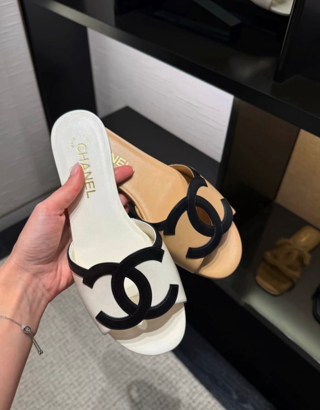 CHANEL ЧЕХЛИ