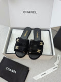 CHANEL ЧЕХЛИ
