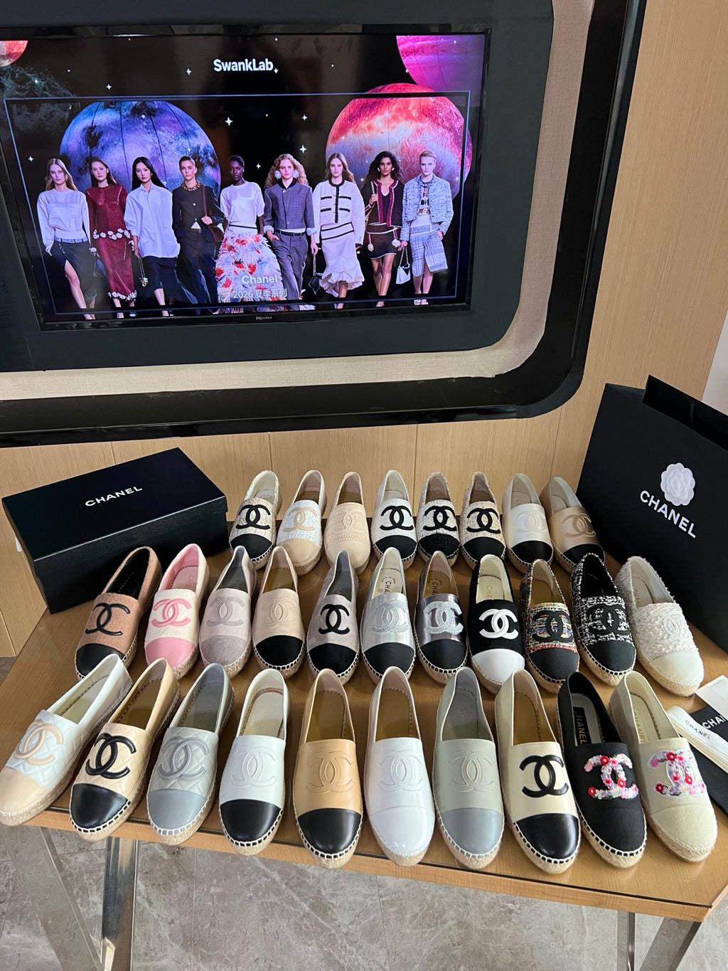 CHANEL ЕСКАДРИЛИ