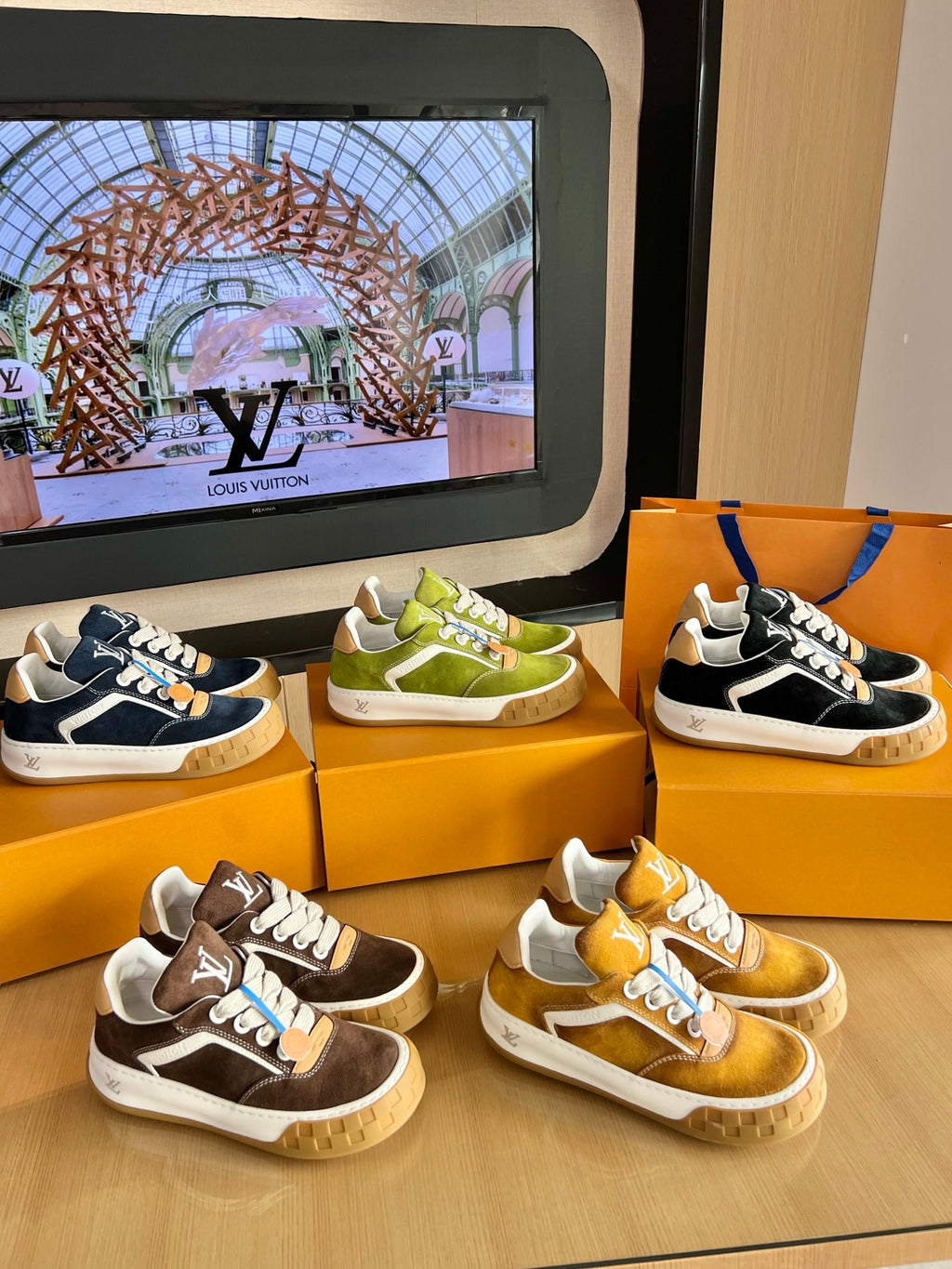 LOUIS VUITTON ОБУВКИ