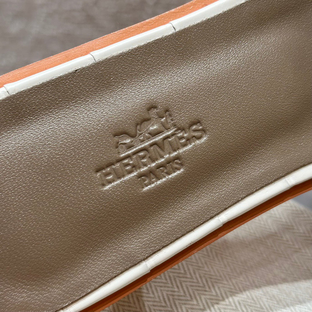HERMES ORAN ЧЕХЛИ (РЪЧНА ИЗРАБОТКА)